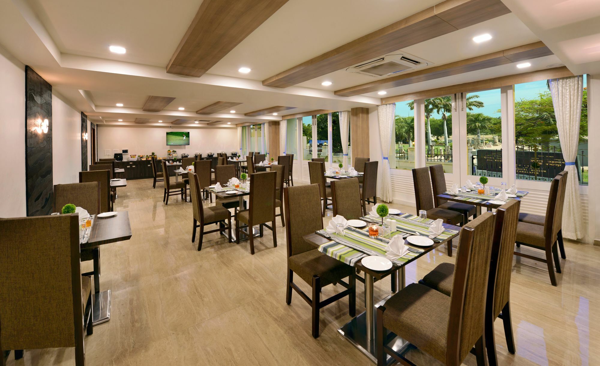 Clarks Inn Hampi Kamalapur Buitenkant foto