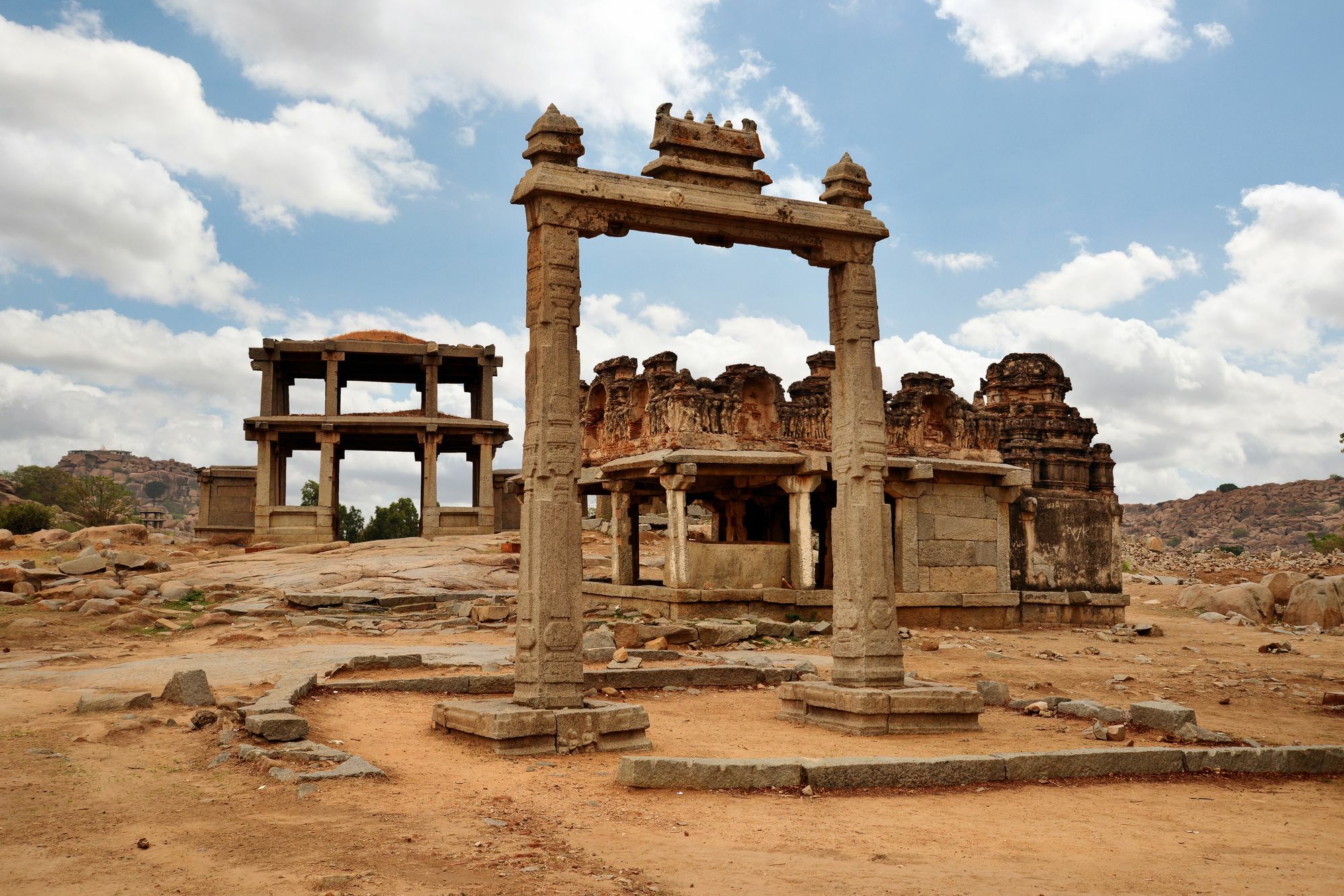 Clarks Inn Hampi Kamalapur Buitenkant foto