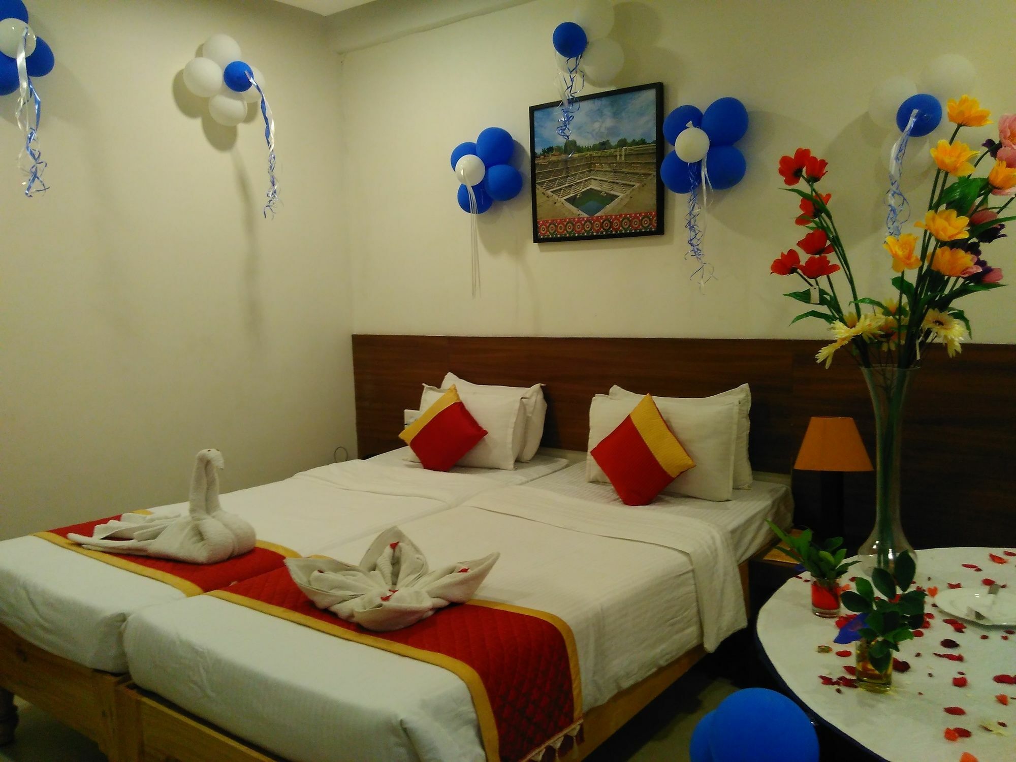 Clarks Inn Hampi Kamalapur Buitenkant foto