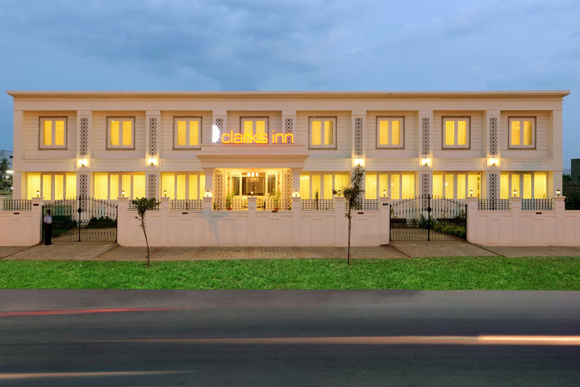 Clarks Inn Hampi Kamalapur Buitenkant foto